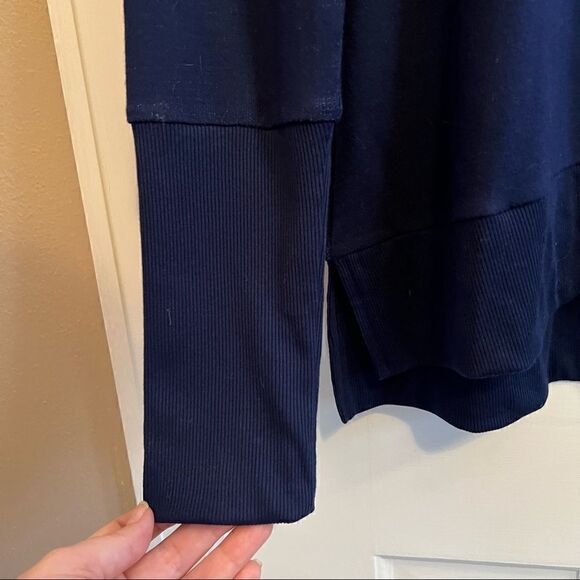 Tek gear NWT sweater  - Picture 5 of 8